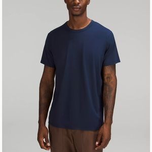 LULULEMON | FUNDAMENTAL TEE | Size Large